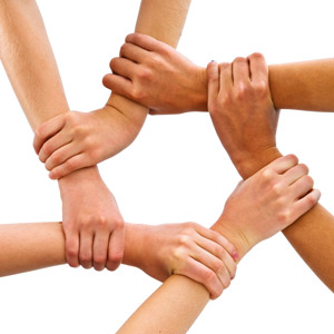 Todas las proteínas, incluyendo la huntingtina, trabajan junto a otras en redes. Centrándose en las redes en lugar de en las proteínas individuales es una buena manera de convertir los datos en una pantalla como esta en algo significativo.