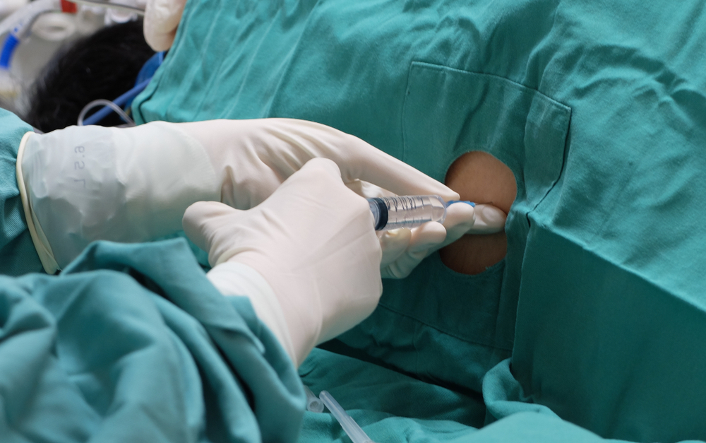 La prueba incluirá alrededor de 25 inyecciones en el líquido cefalorraquídeo, por lo que será un trabajo duro para los voluntarios, un tercio de los cuales recibirá inyecciones de placebo.